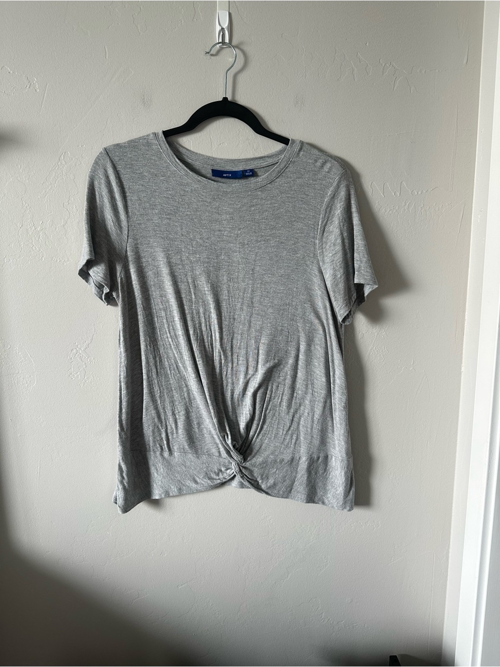 Apt. 9 Light Gray Front Knot Short Sleeve Tee